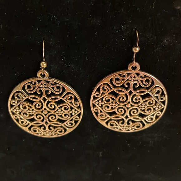 2” round solid brass filigree dangle drop earrings on wires - Picture 3 of 12